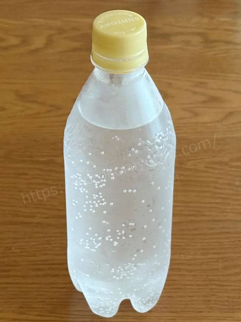 炭酸水ペット完成01W